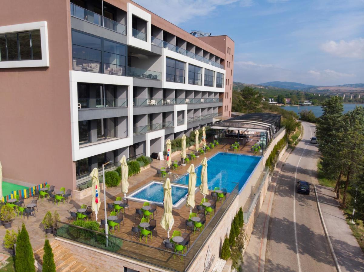 Glorius Hotel Veles Exterior photo